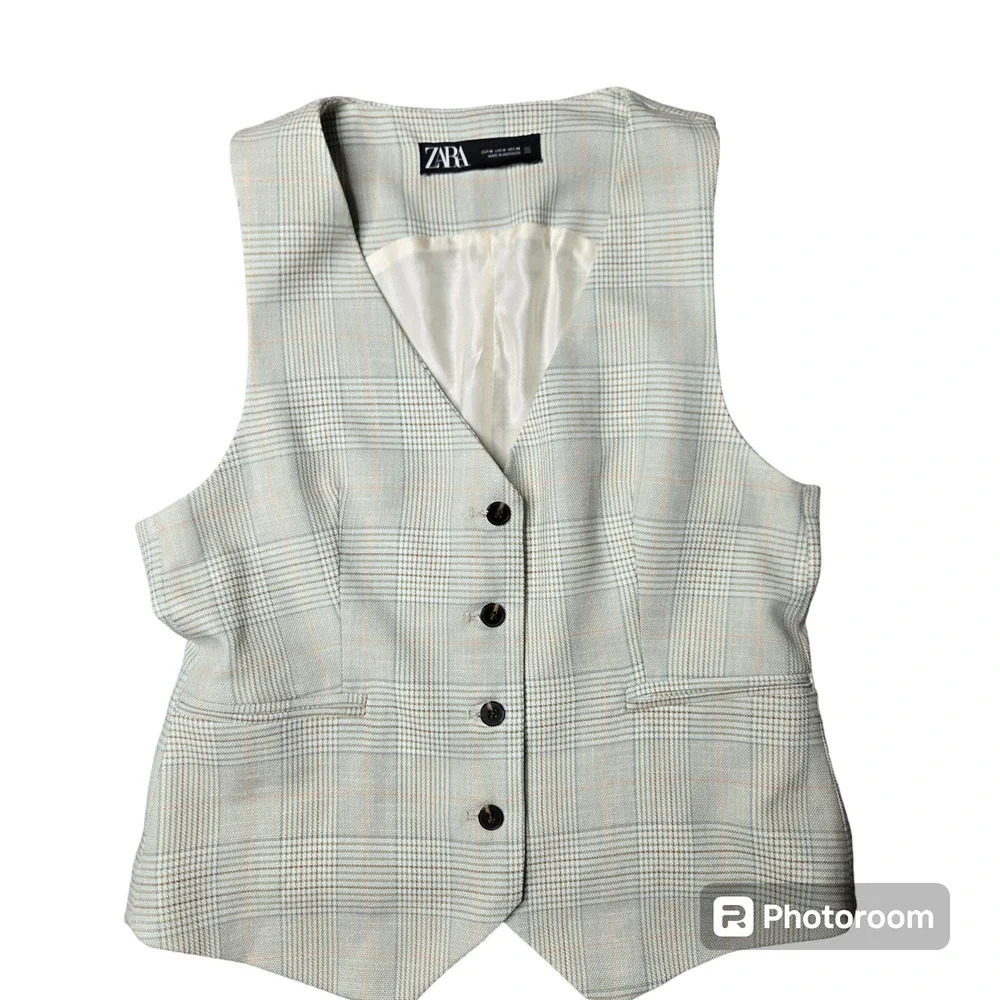 Zara Plaid Button Front‎ Vest